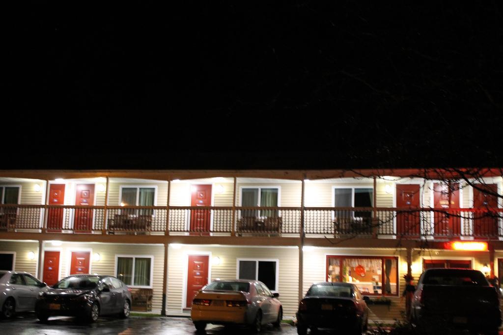 Cozy Corner Motel Williamstown Eksteriør bilde